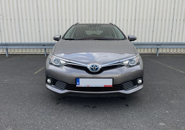 Toyota Auris cena 58900 przebieg: 149000, rok produkcji 2016 z Jedlina-Zdrój małe 232